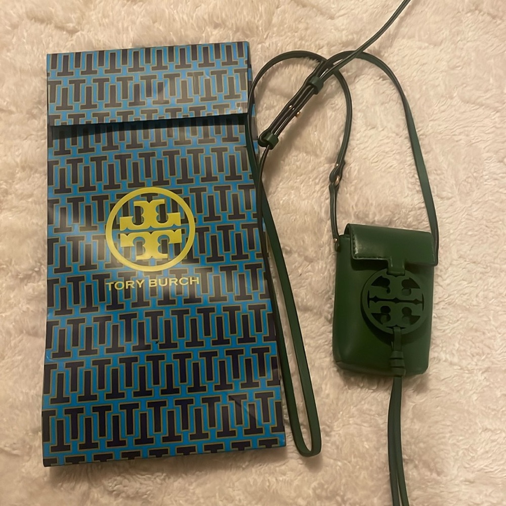SOLD!!! Tory Burch Never used crossbody bag